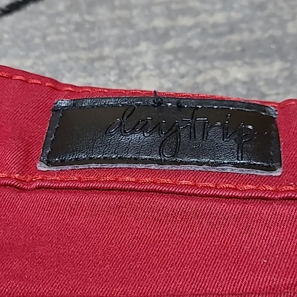 DAYTRIP ARIES RED RHINESTONES SKINNY JEAN - Picture 4 of 15